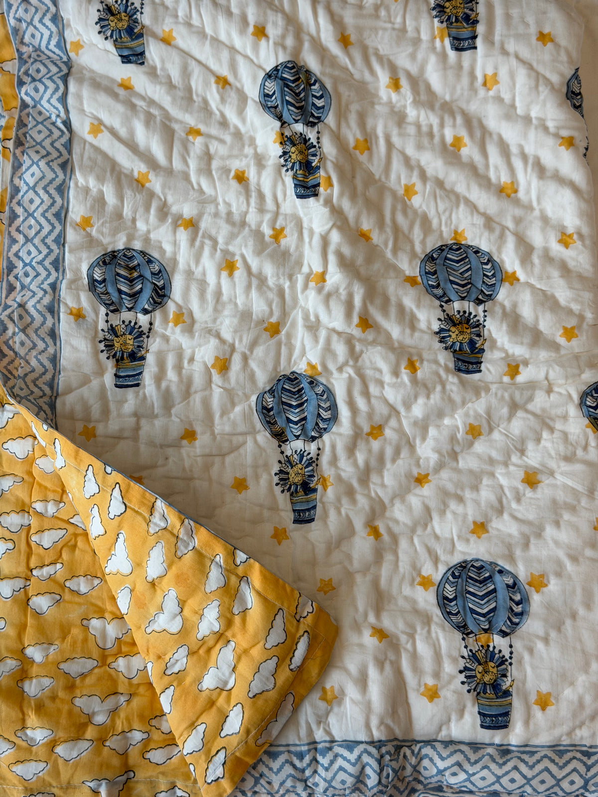 Lion Hot Air Kids  Quilt