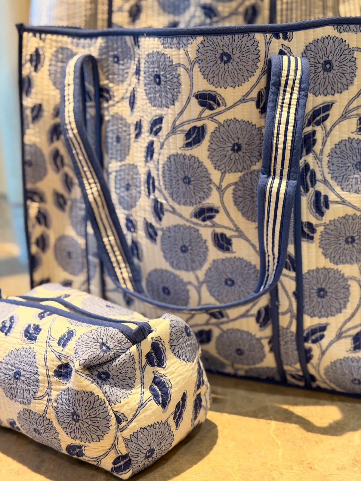 Indigo Floral Reversible Tote Bag with Matching Kit