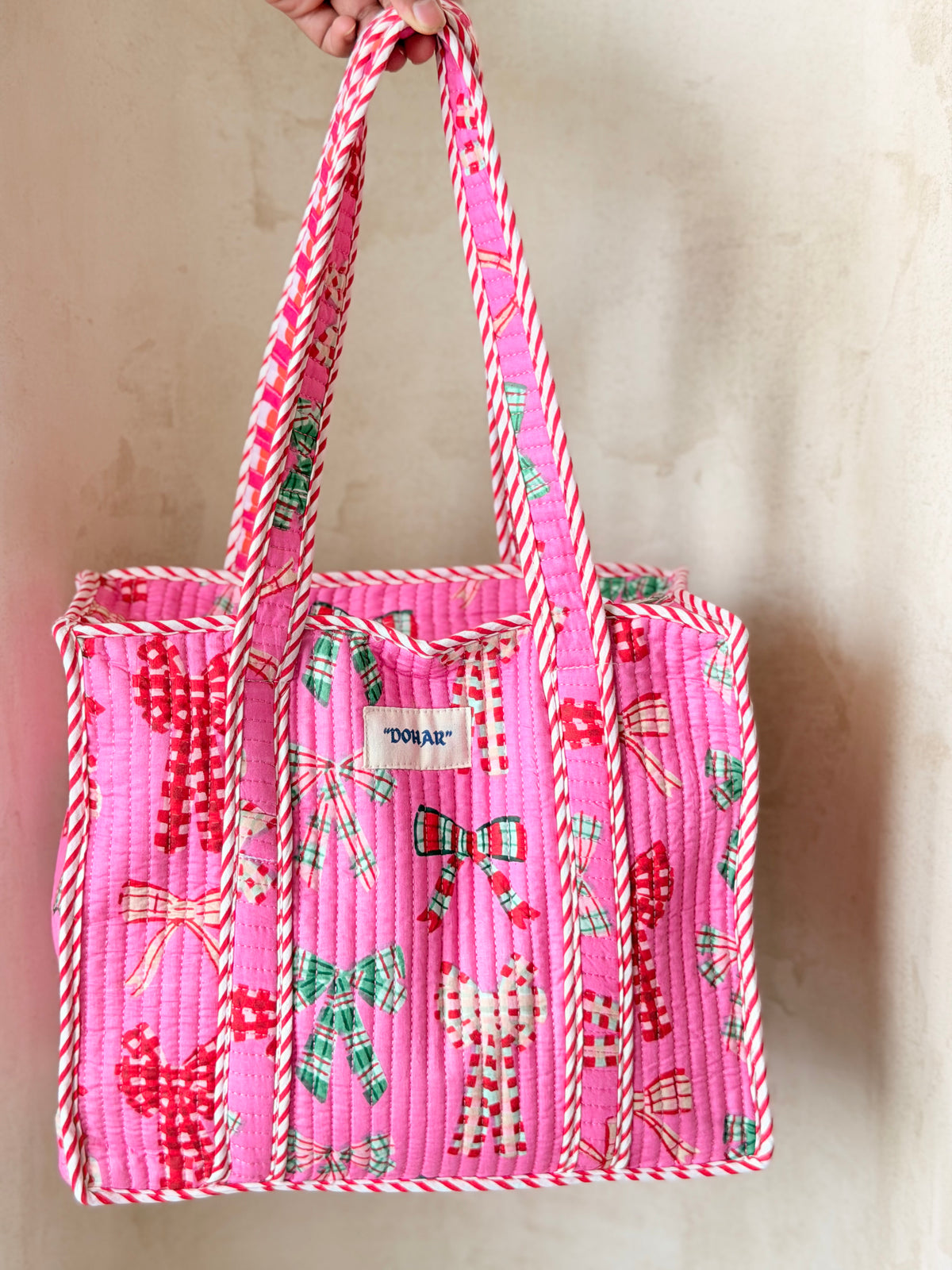 Pink Bow Print Kids Tote Bag – Cute & Stylish Carry Bag for Kids