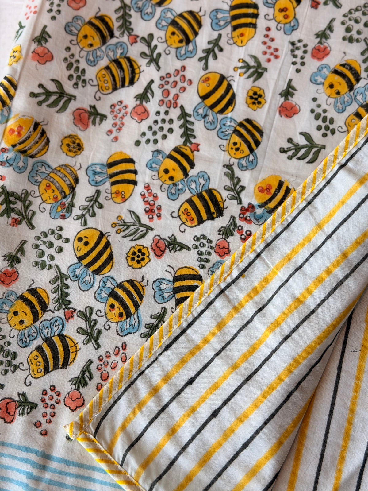 Honey Bee Kids Dohar